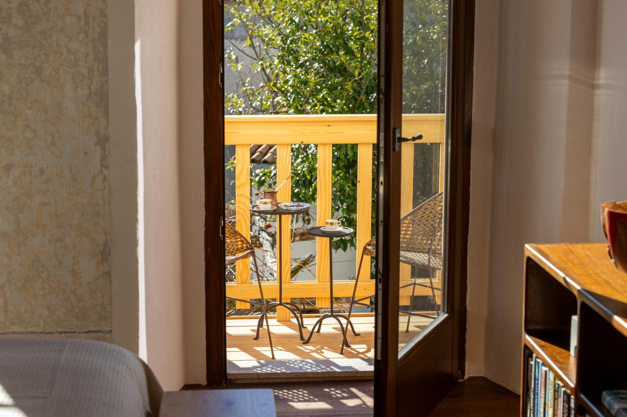 Apartment Vila Kobdilj 1835 Historic Homestead With Shared Courtyard